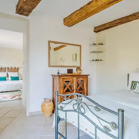 Holiday home D'hote La Chapelle *