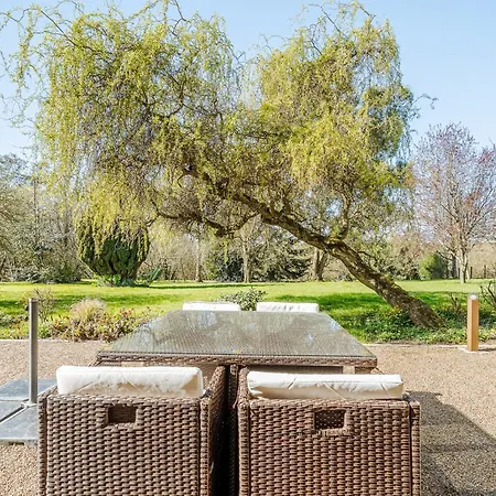 D'hote La Chapelle Holiday home La Rochelle-Normande
